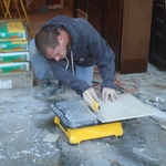 Cutting tile