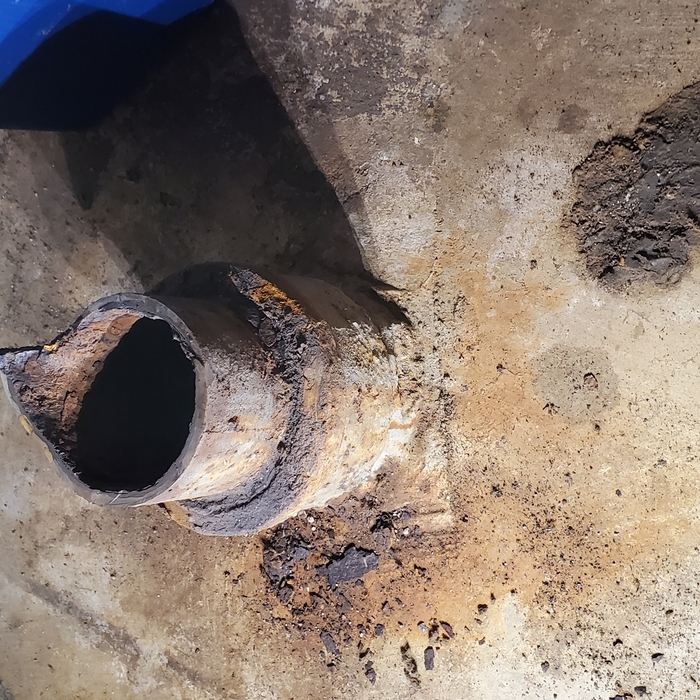 Cast iron hub