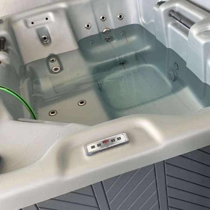 Hero's Pool & Spa LLC