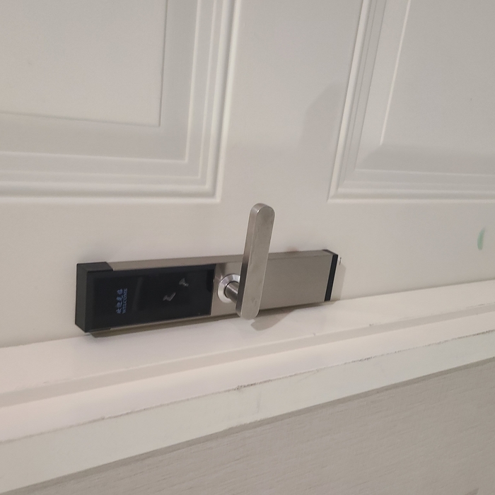 Lock instillation
