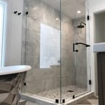 STARPHIRE GLASS BLACK HARDWARE CORNER SHOWER DOOR