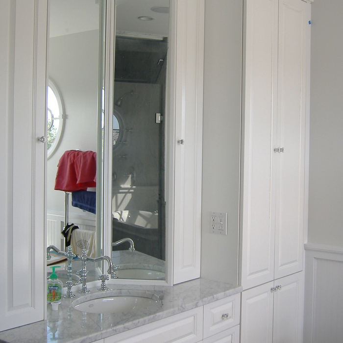Custom Vanity 2