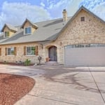 Donner Exterior