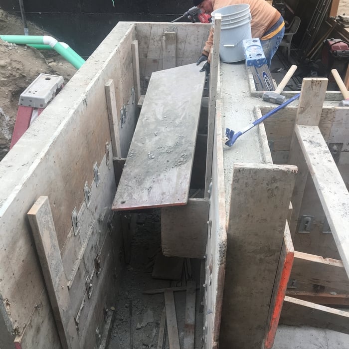 Retaining wall