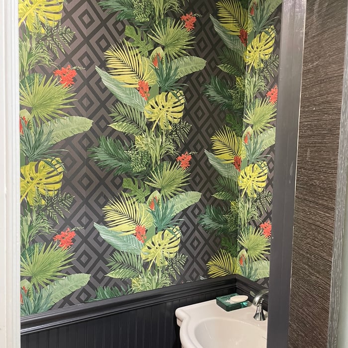 Downtown powder room