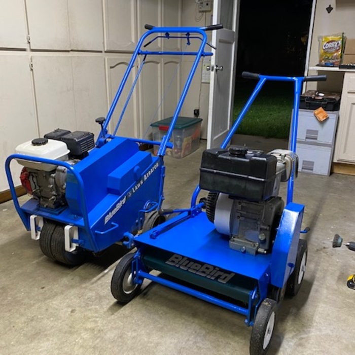 Machine core aeration and dethatching