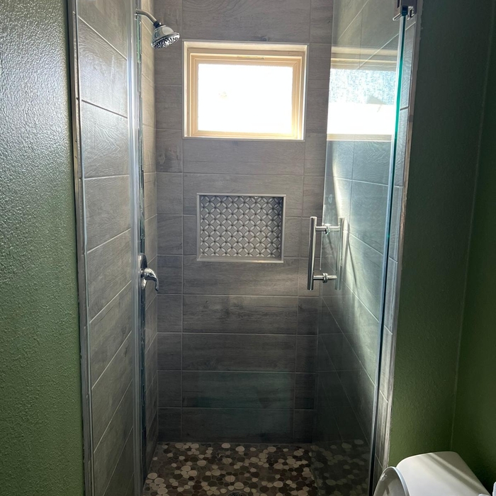 bathroom backsplash