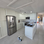 Kitchen in Lake Whales