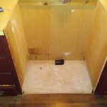 range and receptacle
