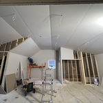 Hanging & finishing