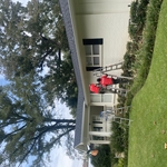 Hanging a seamless gutter