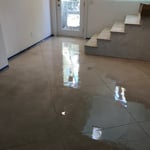 Reflector floors