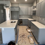 Kitchen counters installed!