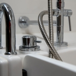Walk-In Tub Hose Details