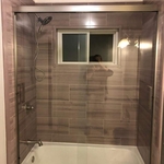 Sim tile Shower w/ tub