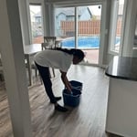 L.Lens Cleaning Tech