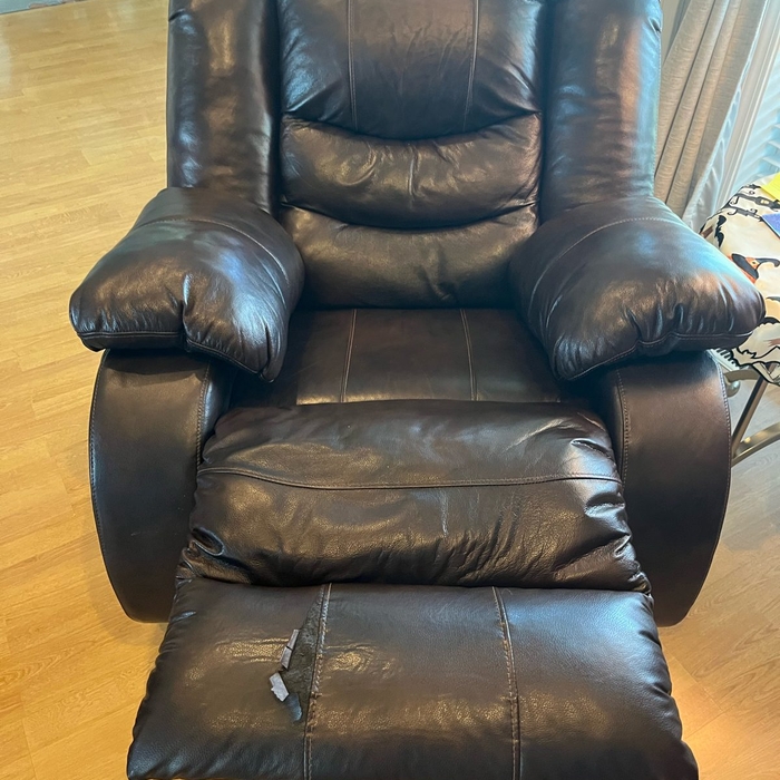Footrest tear before