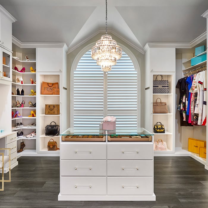Walk-in Closet