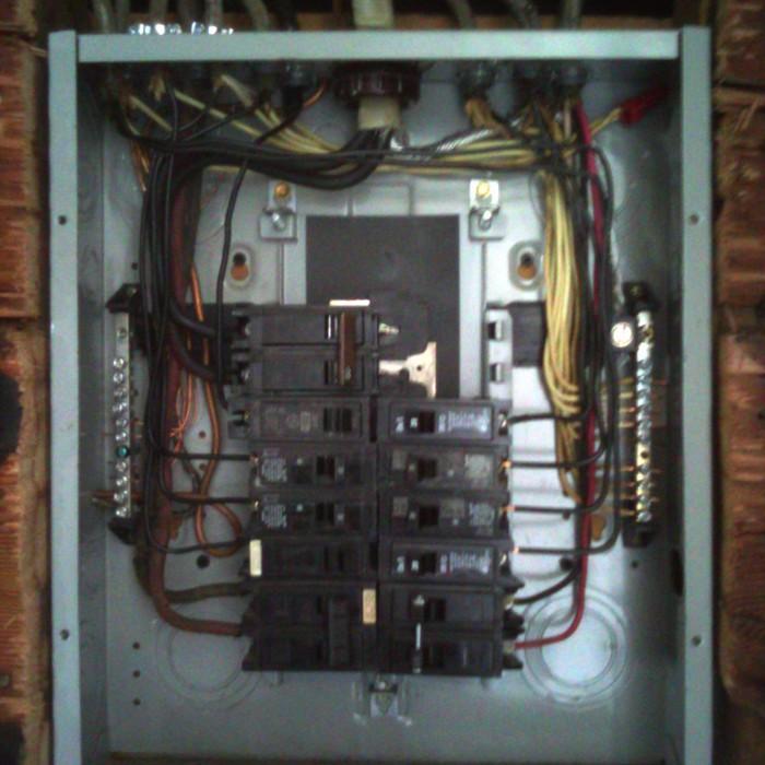 100 Amp 12/12
