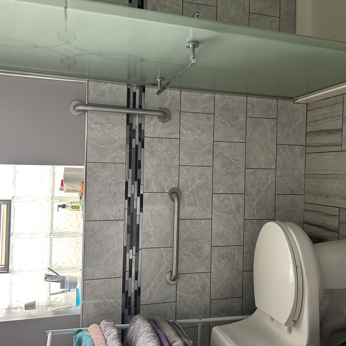 Grab bar