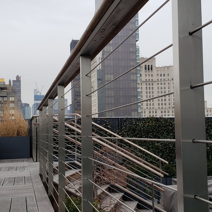 5th Avenue cable railing