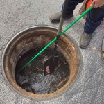 Jetting the man hole