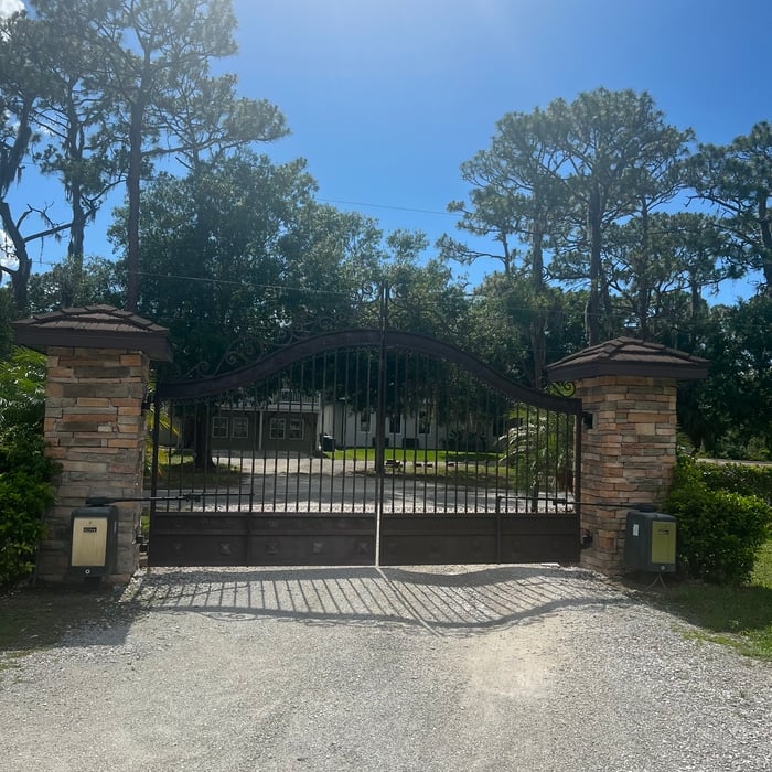 Dual Column Mount Swing Gates