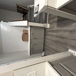Full kitchen cabinets