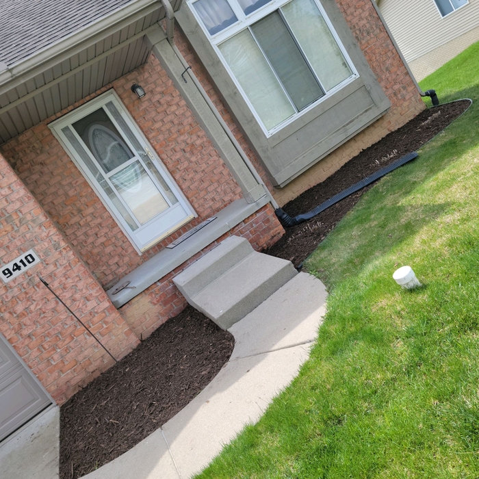 Front Yard Clean Up