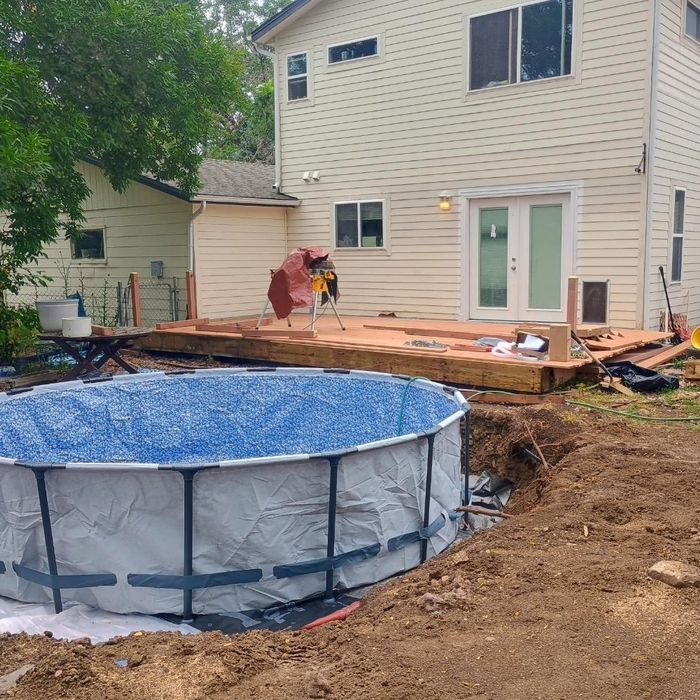 Deck/pool