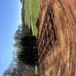 House pad with footers
