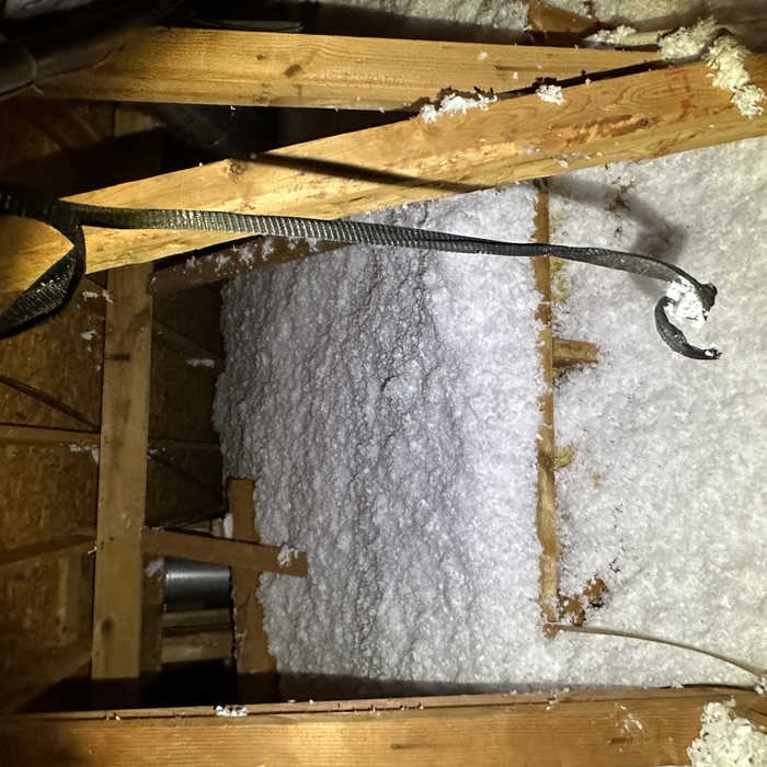 Blow in insulation