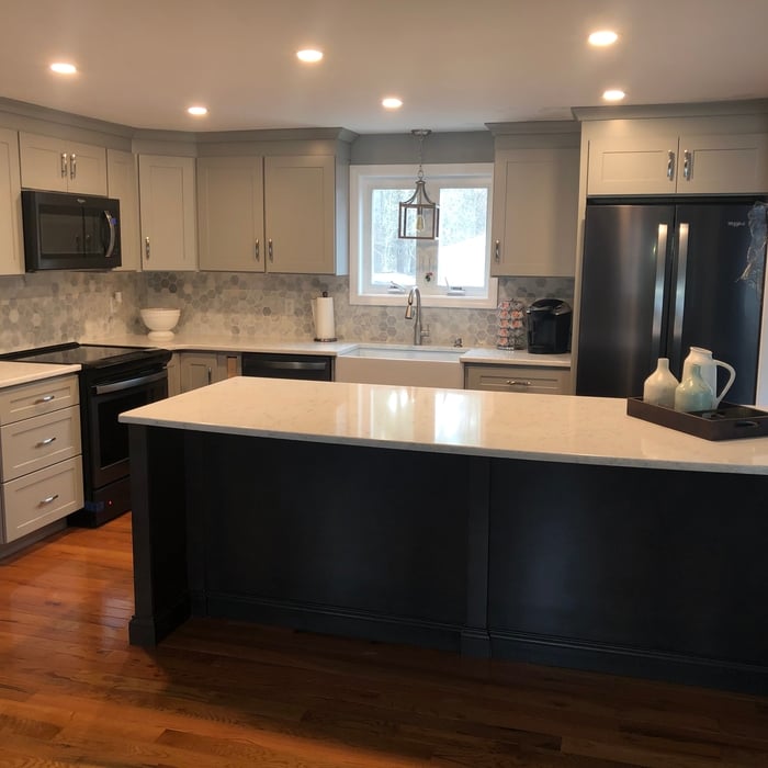 Quartz Island & Countertop