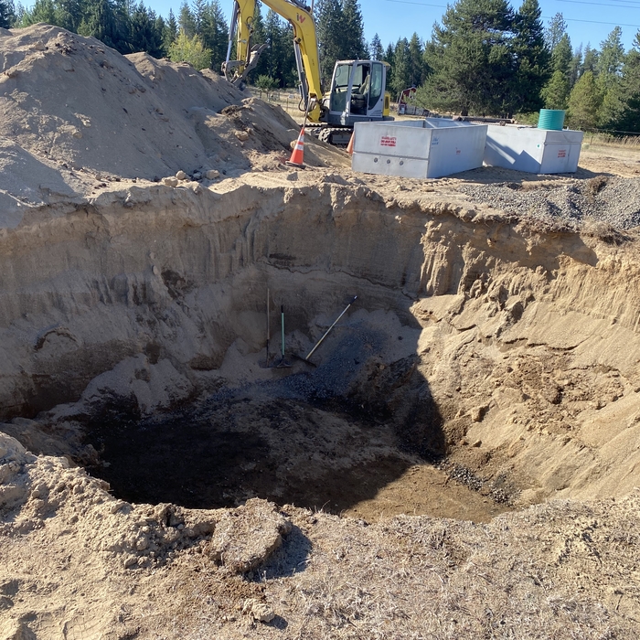 Storage tank hole