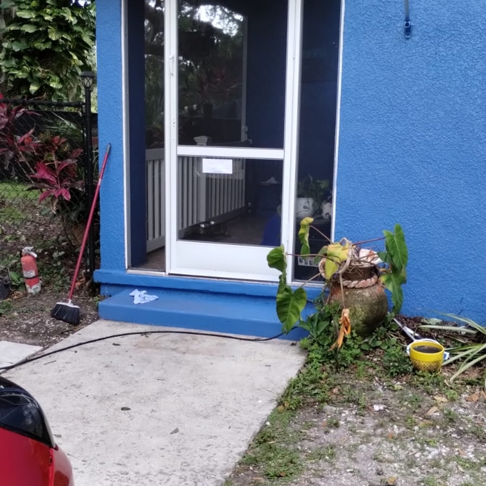 Exterior paint project