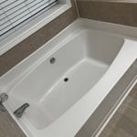 Shining Bathtub