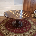 Round Table