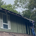 Seamless gutter installation