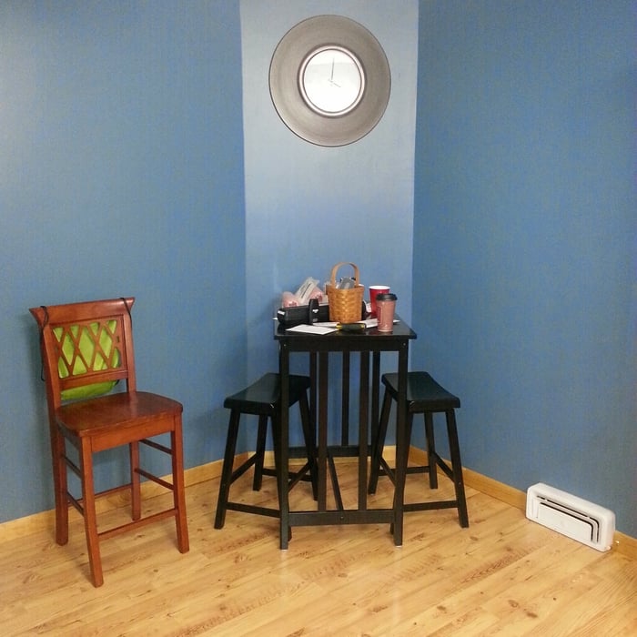 nice blue paint and floor