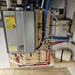 Hot water heater
