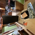 Remove old laminate floors and install new one .