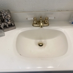 1/2 Bathroom