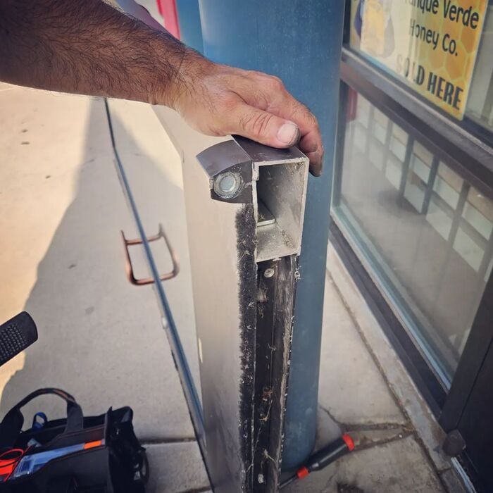 Pivot replacement