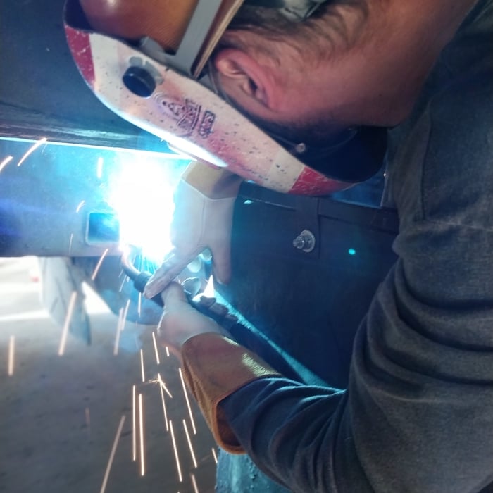Welding Bracket to hold flap