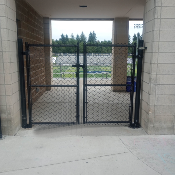 Black chain link