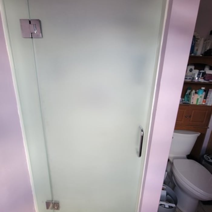 Frameless Shower