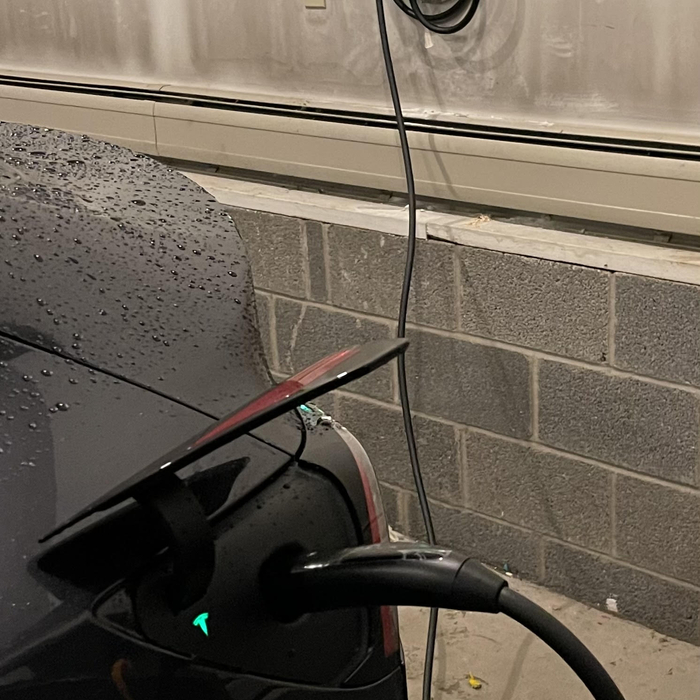 Tesla Charger