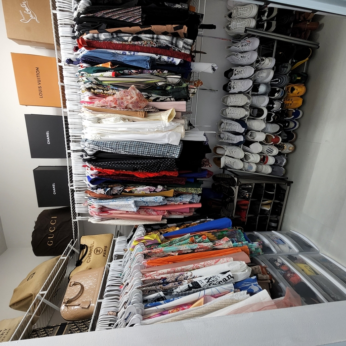 Walk in closet