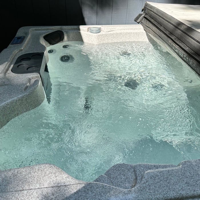 Jacuzzi installation
