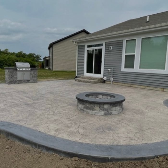 patio with fire pit